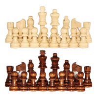 Šachové dřevěné figurky - 32 kusů