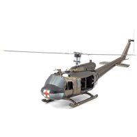 METAL EARTH 3D puzzle - Vrtulník UH-1 Huey